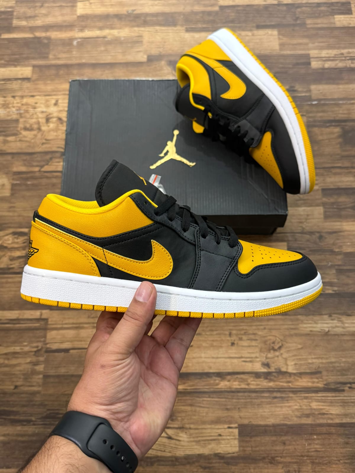 Nike Air Jordan 1 NIKE